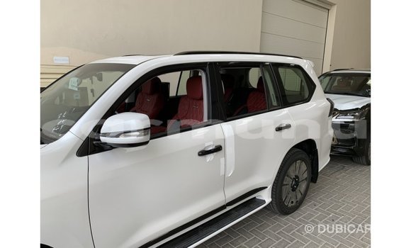 Acheter Import Voiture Lexus LX Blanc à Import - Dubai, Région de la Bouenza Acheter Import Voiture Lexus LX Blanc à Import - Dubai, Région de la Bouenza