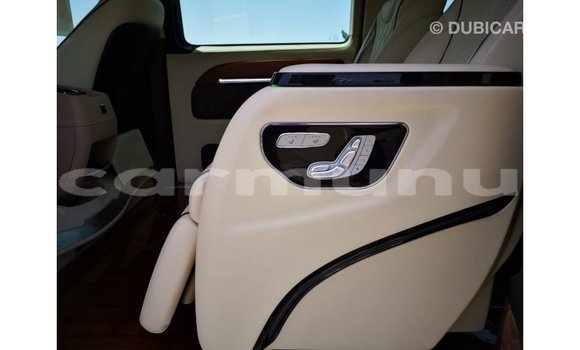 Buy Import Mercedes-Benz Vito White Car in Import - Dubai in Region of Bouenza Buy Import Mercedes-Benz Vito White Car in Import - Dubai in Region of Bouenza