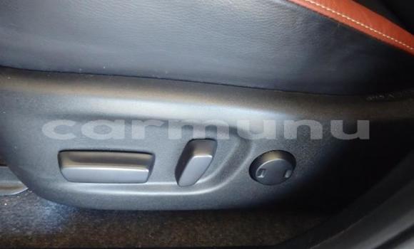 Buy Used Toyota RAV4 Green Car in Brazzaville in Municipality of Brazzaville Buy Used Toyota RAV4 Green Car in Brazzaville in Municipality of Brazzaville