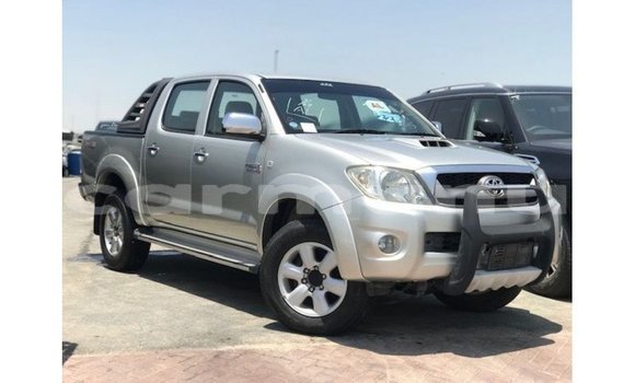 Buy Import Toyota Hilux Other Car in Import - Dubai in Region of Bouenza Buy Import Toyota Hilux Other Car in Import - Dubai in Region of Bouenza