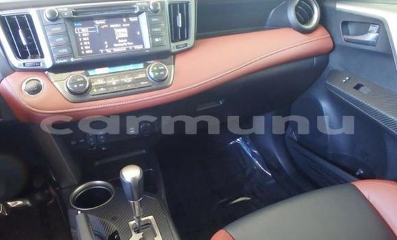 Buy Used Toyota RAV4 Green Car in Brazzaville in Municipality of Brazzaville Buy Used Toyota RAV4 Green Car in Brazzaville in Municipality of Brazzaville