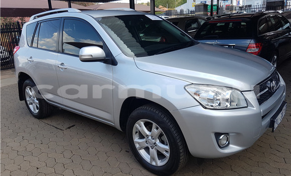 Acheter Occasion Voiture Toyota RAV4 Gris à Brazzaville, Commune de Brazzaville Acheter Occasion Voiture Toyota RAV4 Gris à Brazzaville, Commune de Brazzaville