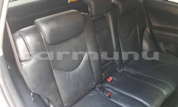 Acheter Occasion Voiture Toyota RAV4 Gris à Brazzaville, Commune de Brazzaville Acheter Occasion Voiture Toyota RAV4 Gris à Brazzaville, Commune de Brazzaville