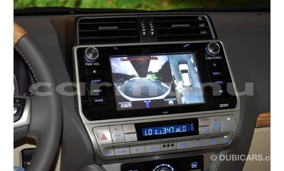 Acheter Import Voiture Toyota Prado Blanc à Import - Dubai, Région de la Bouenza Acheter Import Voiture Toyota Prado Blanc à Import - Dubai, Région de la Bouenza