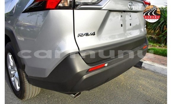 Acheter Import Utilitaire Toyota HiAce Autre à Import - Dubai, Région de la Bouenza Acheter Import Utilitaire Toyota HiAce Autre à Import - Dubai, Région de la Bouenza