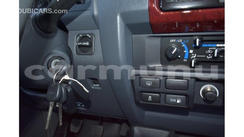 Big with watermark toyota land cruiser region of bouenza import dubai 3734