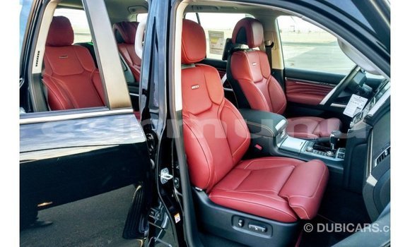 Acheter Import Voiture Toyota Land Cruiser Noir à Import - Dubai, Région de la Bouenza Acheter Import Voiture Toyota Land Cruiser Noir à Import - Dubai, Région de la Bouenza