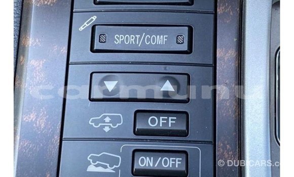 Acheter Import Voiture Toyota Land Cruiser Noir à Import - Dubai, Région de la Bouenza Acheter Import Voiture Toyota Land Cruiser Noir à Import - Dubai, Région de la Bouenza