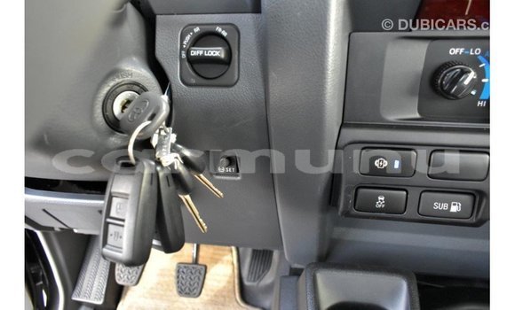 Acheter Import Voiture Toyota Land Cruiser Autre à Import - Dubai, Région de la Bouenza Acheter Import Voiture Toyota Land Cruiser Autre à Import - Dubai, Région de la Bouenza