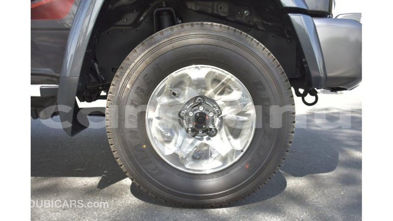 Big with watermark toyota land cruiser region of bouenza import dubai 3740