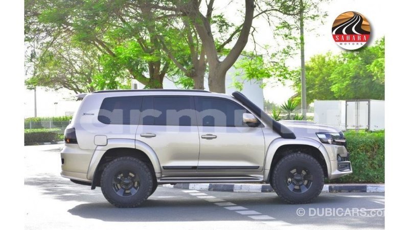 Big with watermark toyota land cruiser region of bouenza import dubai 3742