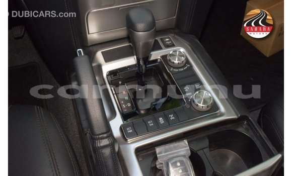 Acheter Import Voiture Toyota Land Cruiser Autre à Import - Dubai, Région de la Bouenza Acheter Import Voiture Toyota Land Cruiser Autre à Import - Dubai, Région de la Bouenza