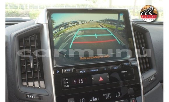 Acheter Import Voiture Toyota Land Cruiser Autre à Import - Dubai, Région de la Bouenza Acheter Import Voiture Toyota Land Cruiser Autre à Import - Dubai, Région de la Bouenza