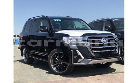 Acheter Import Voiture Toyota Land Cruiser Noir à Import - Dubai, Région de la Bouenza Acheter Import Voiture Toyota Land Cruiser Noir à Import - Dubai, Région de la Bouenza