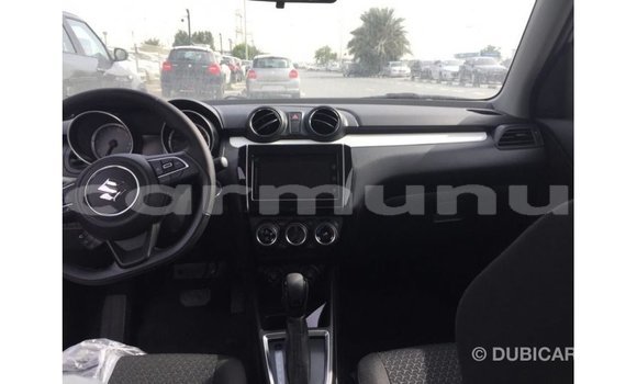 Acheter Import Voiture Suzuki Swift Blanc à Import - Dubai, Région de la Bouenza Acheter Import Voiture Suzuki Swift Blanc à Import - Dubai, Région de la Bouenza
