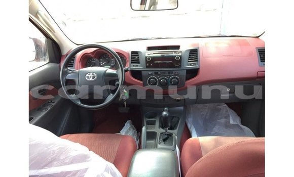 Buy Import Toyota Hilux Red Car in Import - Dubai in Region of Bouenza Buy Import Toyota Hilux Red Car in Import - Dubai in Region of Bouenza