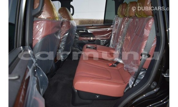 Acheter Import Voiture Lexus LX Noir à Import - Dubai, Région de la Bouenza Acheter Import Voiture Lexus LX Noir à Import - Dubai, Région de la Bouenza