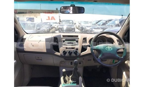 Buy Import Toyota Hilux Black Car in Import - Dubai in Region of Bouenza Buy Import Toyota Hilux Black Car in Import - Dubai in Region of Bouenza