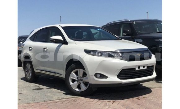 Buy Import Toyota Harrier White Car in Import - Dubai in Region of Bouenza Buy Import Toyota Harrier White Car in Import - Dubai in Region of Bouenza