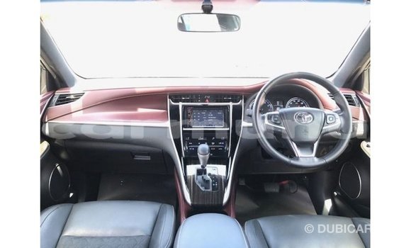 Buy Import Toyota Harrier White Car in Import - Dubai in Region of Bouenza Buy Import Toyota Harrier White Car in Import - Dubai in Region of Bouenza