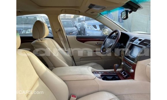Buy Import Lexus LS Other Car in Import - Dubai in Region of Bouenza Buy Import Lexus LS Other Car in Import - Dubai in Region of Bouenza