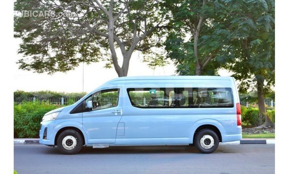 Acheter Import Voiture Toyota Hiace Bleu à Import - Dubai, Région de la Bouenza Acheter Import Voiture Toyota Hiace Bleu à Import - Dubai, Région de la Bouenza