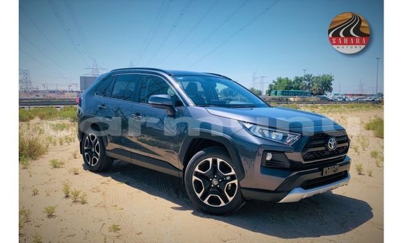 Acheter Import Utilitaire Toyota HiAce Autre à Import - Dubai, Région de la Bouenza Acheter Import Utilitaire Toyota HiAce Autre à Import - Dubai, Région de la Bouenza