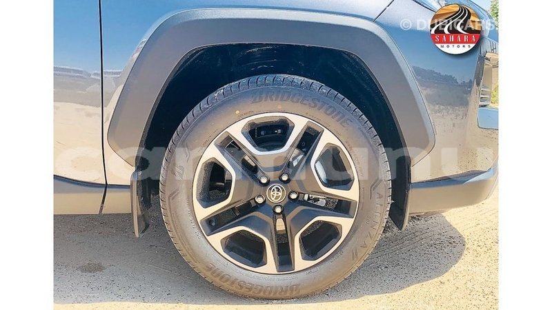 Big with watermark toyota hiace region of bouenza import dubai 3772