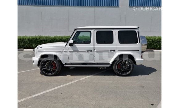 Buy Import Mercedes-Benz 190 White Car in Import - Dubai in Region of Bouenza Buy Import Mercedes-Benz 190 White Car in Import - Dubai in Region of Bouenza