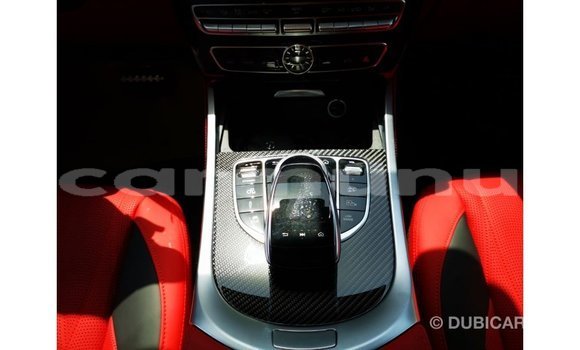 Buy Import Mercedes-Benz 190 White Car in Import - Dubai in Region of Bouenza Buy Import Mercedes-Benz 190 White Car in Import - Dubai in Region of Bouenza