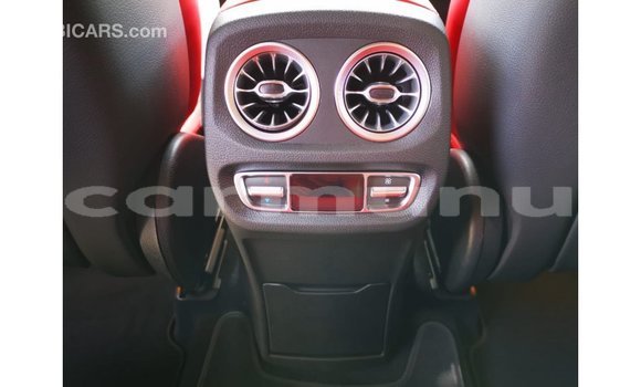 Buy Import Mercedes-Benz 190 White Car in Import - Dubai in Region of Bouenza Buy Import Mercedes-Benz 190 White Car in Import - Dubai in Region of Bouenza