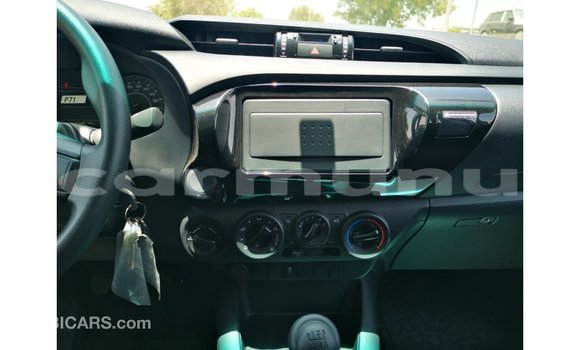 Buy Import Toyota Hilux White Car in Import - Dubai in Region of Bouenza Buy Import Toyota Hilux White Car in Import - Dubai in Region of Bouenza