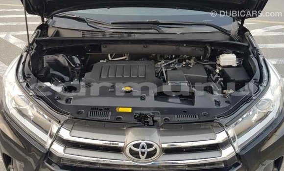 Buy Import Toyota Highlander Black Car in Import - Dubai in Region of Bouenza Buy Import Toyota Highlander Black Car in Import - Dubai in Region of Bouenza
