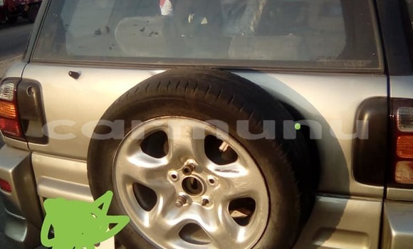Acheter Occasion Voiture Toyota RAV4 Gris à Brazzaville, Commune de Brazzaville Acheter Occasion Voiture Toyota RAV4 Gris à Brazzaville, Commune de Brazzaville