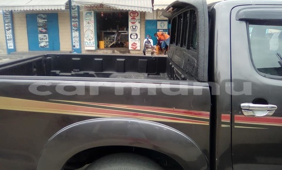 Acheter Occasion Voiture Toyota Hilux Noir à Brazzaville, Commune de Brazzaville Acheter Occasion Voiture Toyota Hilux Noir à Brazzaville, Commune de Brazzaville