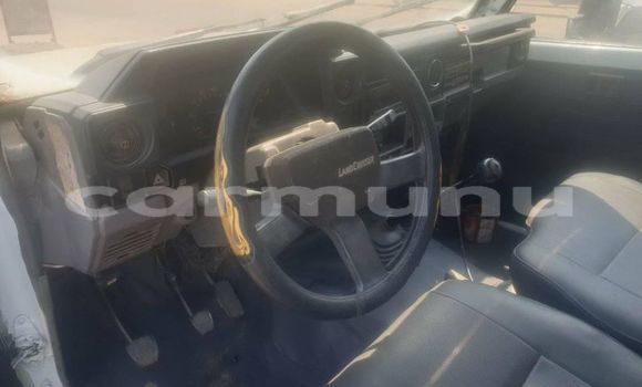 Buy Used Toyota Land Cruiser White Car in Brazzaville in Municipality of Brazzaville Buy Used Toyota Land Cruiser White Car in Brazzaville in Municipality of Brazzaville