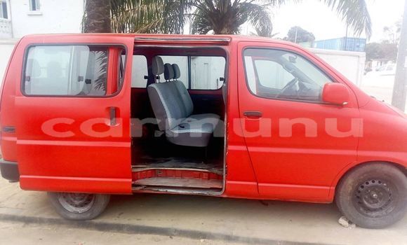 Buy Used Toyota Hiace Red Car in Brazzaville in Municipality of Brazzaville Buy Used Toyota Hiace Red Car in Brazzaville in Municipality of Brazzaville