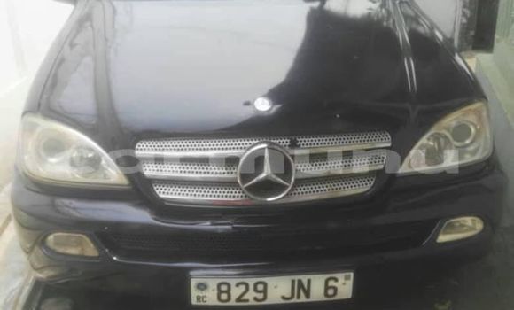 Buy Used Mercedes-Benz ML–Class Black Car in Brazzaville in Municipality of Brazzaville Buy Used Mercedes-Benz ML–Class Black Car in Brazzaville in Municipality of Brazzaville