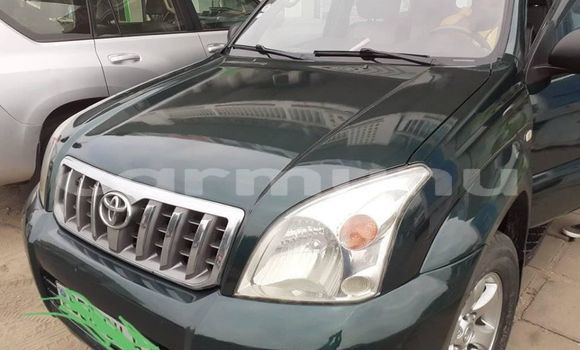 Acheter Occasion Voiture Toyota Land Cruiser Prado Vert à Brazzaville, Commune de Brazzaville Acheter Occasion Voiture Toyota Land Cruiser Prado Vert à Brazzaville, Commune de Brazzaville