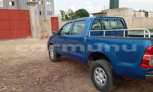 Acheter Occasion Voiture Toyota Hilux Bleu à Brazzaville, Commune de Brazzaville Acheter Occasion Voiture Toyota Hilux Bleu à Brazzaville, Commune de Brazzaville
