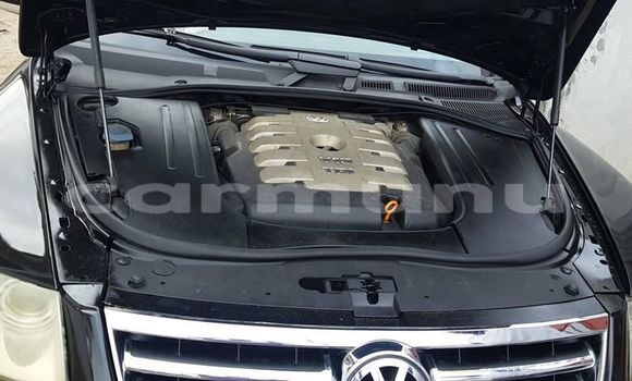 Acheter Occasion Voiture Volkswagen Touareg Noir à Brazzaville, Commune de Brazzaville Acheter Occasion Voiture Volkswagen Touareg Noir à Brazzaville, Commune de Brazzaville