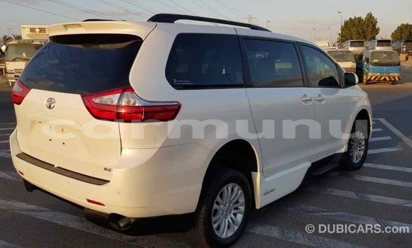 Buy Import Toyota Sienna White Car in Import - Dubai in Region of Bouenza Buy Import Toyota Sienna White Car in Import - Dubai in Region of Bouenza