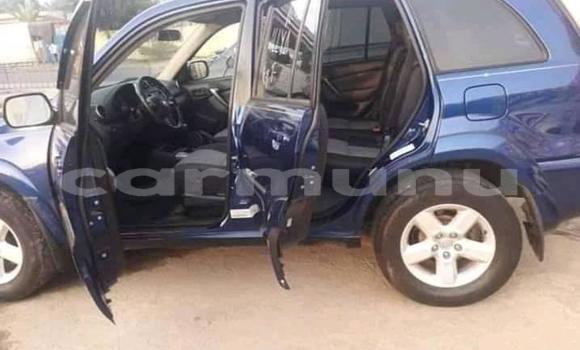 Acheter Occasion Voiture Toyota RAV4 Bleu à Brazzaville, Commune de Brazzaville Acheter Occasion Voiture Toyota RAV4 Bleu à Brazzaville, Commune de Brazzaville