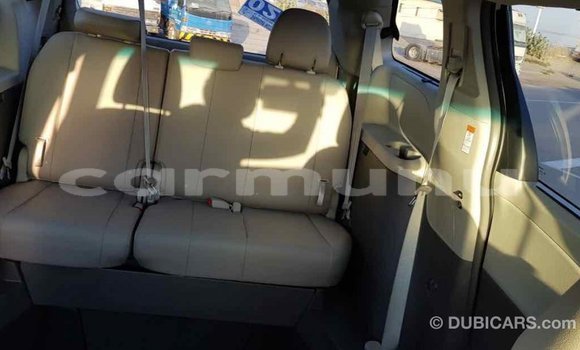 Buy Import Toyota Sienna White Car in Import - Dubai in Region of Bouenza Buy Import Toyota Sienna White Car in Import - Dubai in Region of Bouenza