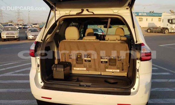 Buy Import Toyota Sienna White Car in Import - Dubai in Region of Bouenza Buy Import Toyota Sienna White Car in Import - Dubai in Region of Bouenza