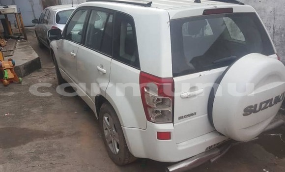 Buy Used Suzuki Grand Vitara White Car in Brazzaville in Municipality of Brazzaville Buy Used Suzuki Grand Vitara White Car in Brazzaville in Municipality of Brazzaville