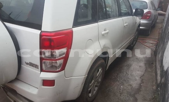 Buy Used Suzuki Grand Vitara White Car in Brazzaville in Municipality of Brazzaville Buy Used Suzuki Grand Vitara White Car in Brazzaville in Municipality of Brazzaville