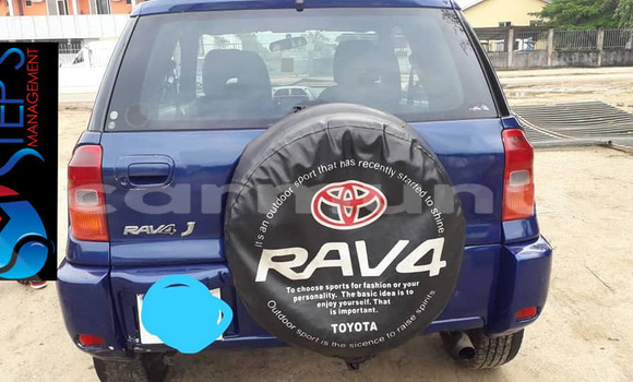Buy Used Toyota RAV4 Blue Car in Brazzaville in Municipality of Brazzaville Buy Used Toyota RAV4 Blue Car in Brazzaville in Municipality of Brazzaville