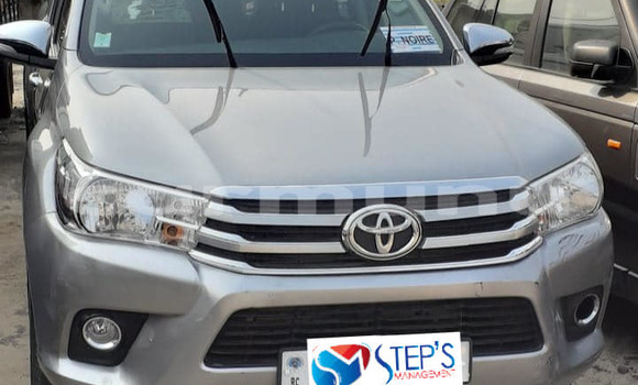 Buy Used Toyota Hilux Silver Car in Brazzaville in Municipality of Brazzaville Buy Used Toyota Hilux Silver Car in Brazzaville in Municipality of Brazzaville