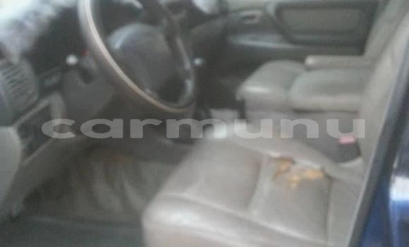 Buy Used Toyota Land Cruiser Blue Car in Brazzaville in Municipality of Brazzaville Buy Used Toyota Land Cruiser Blue Car in Brazzaville in Municipality of Brazzaville